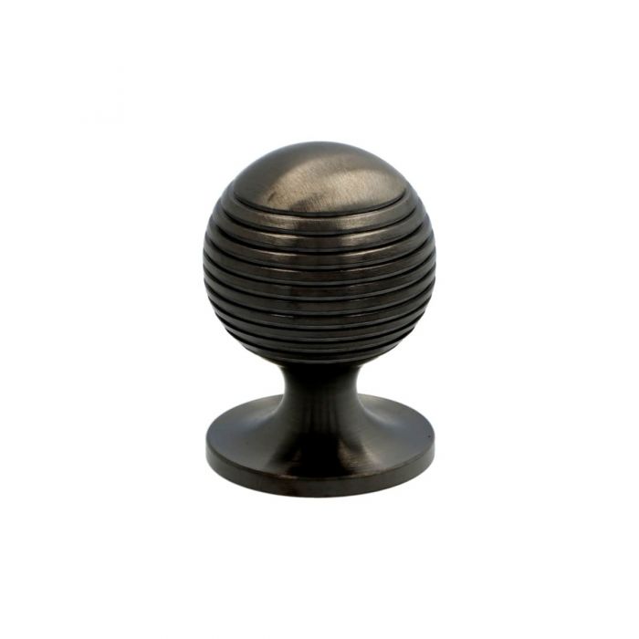 Alexander and Wilks Caesar Cupboard Knob on Round Rose