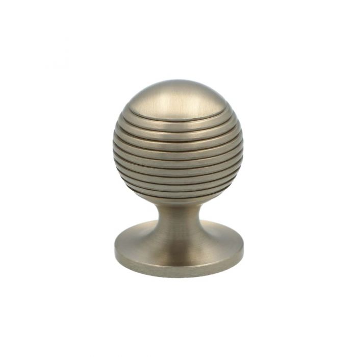 Alexander and Wilks Caesar Cupboard Knob on Round Rose