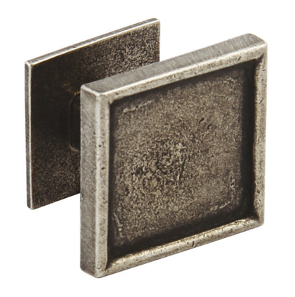 Lumley Knob Sq Pewter 38x38x32mm
