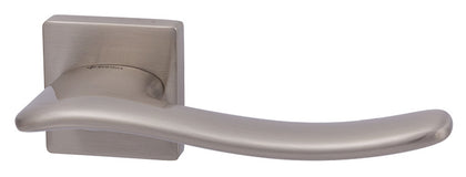 Iris Lever Hdls/Sqr Rose 52mm ZA BN