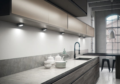 LooxC LED Atom OB Angled Bezel Pl Blk