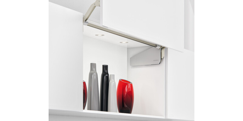 Free Fold 710-790mm 6.1-10.8kg Grey