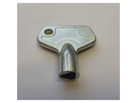 TR1 8MM TRIANGLE SPANNER KEY