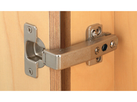 Nexis 95D Std Post Hinge Click Sprung