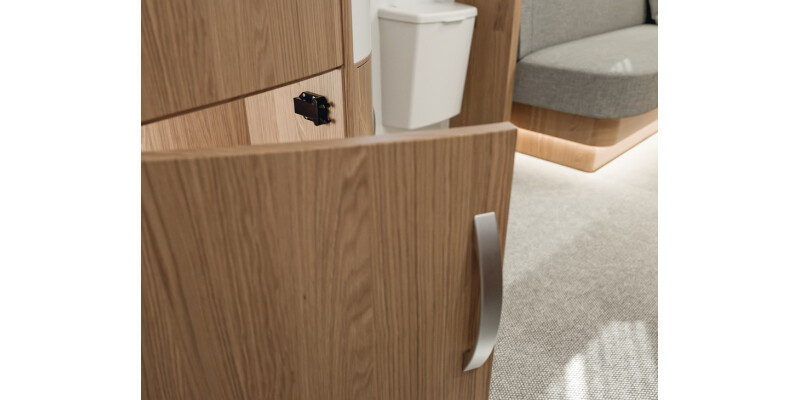 Non Magnetic Pressure Catch 4kg Pl Black