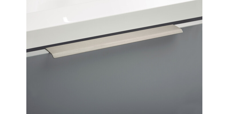 Curve Profile Handle Alu St St 32mm cc