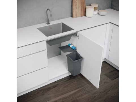 Swing Out Waste Bin, Single, for Hinged Door Cabinets, VS ENVI