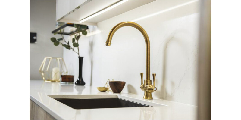 Abode AT1022 Gosford Dual Lvr C-Tap Brs