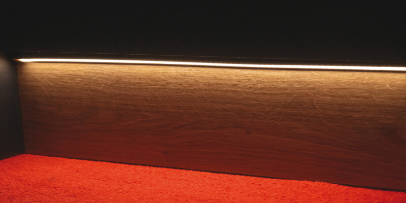 Loox5C Flex LED1350 1200mm Plinth Prof B