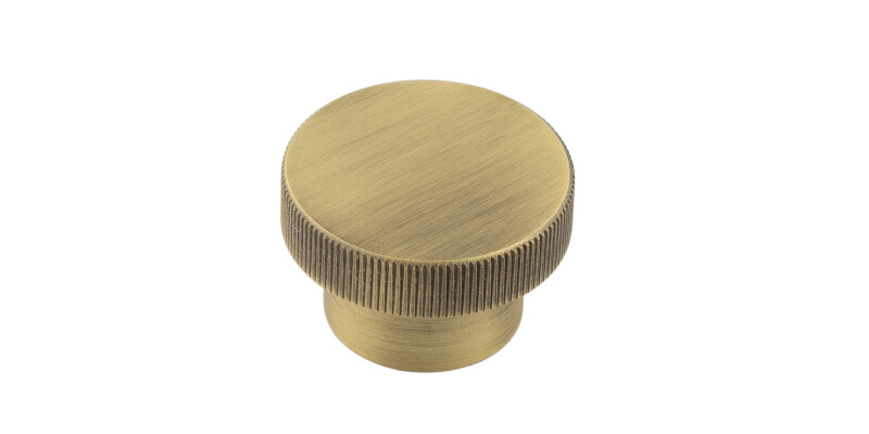 Thaxted Knob Brs Ant Brs D40x25mm