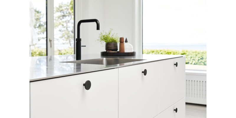 Plato Knob Ocean Pl Blk D42x24mm