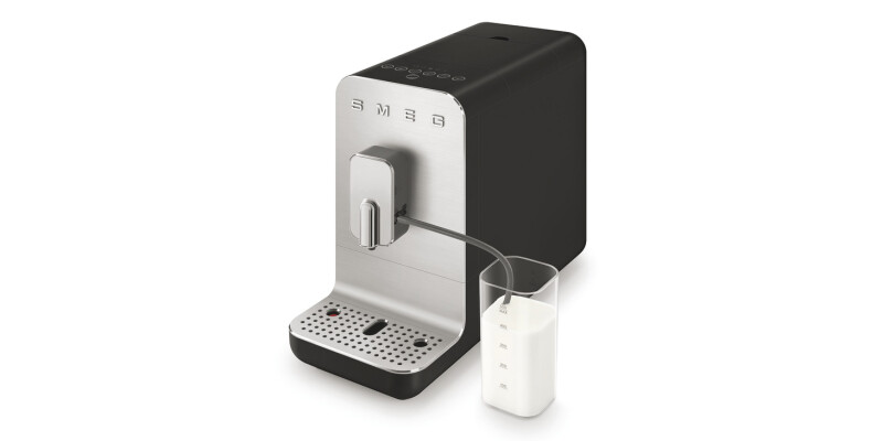 Smeg BCC13BLMUK Auto Coffee Mch M.Blk