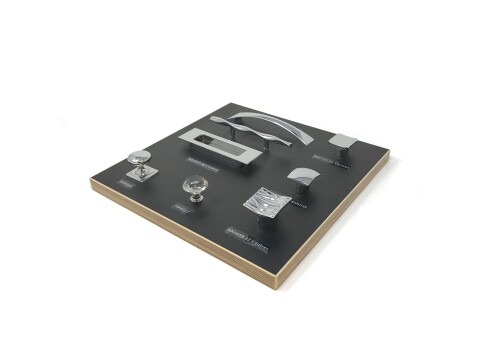 MC5004 Handle Board 4 - Polished Chrome Bathroom