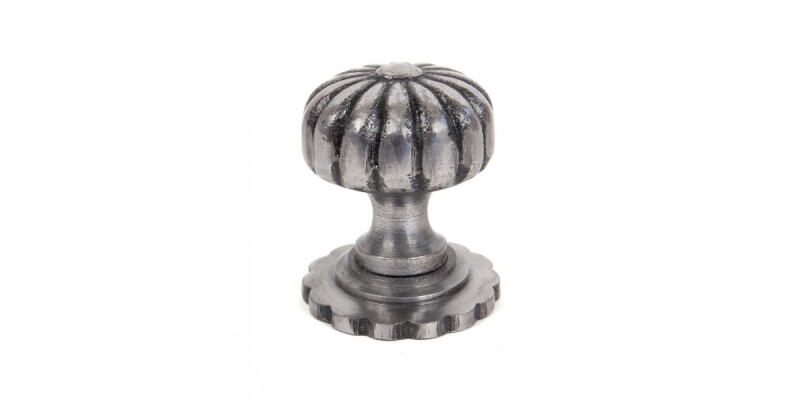 Natural Smooth Flower Cabinet Knob - Small
