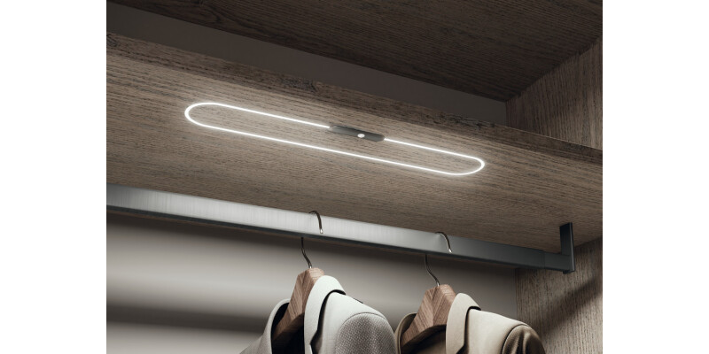 LooxC FlexyLED SE H4 PIR 1m 12V/12W 4K A