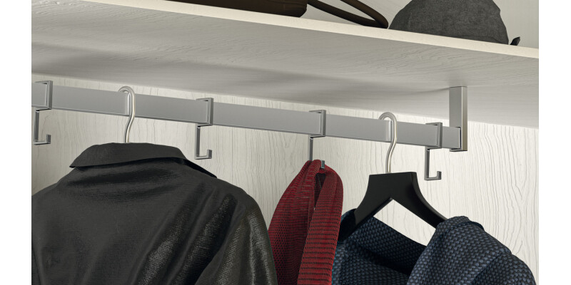 W/Robe Rail (Sqr) Centre Support M Brush