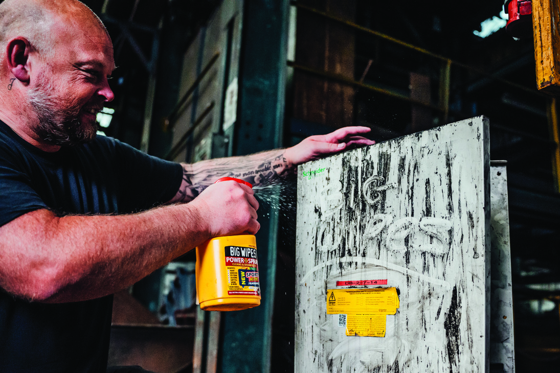 Big Wipes HD Pro+ Power Spray 1lt Btl