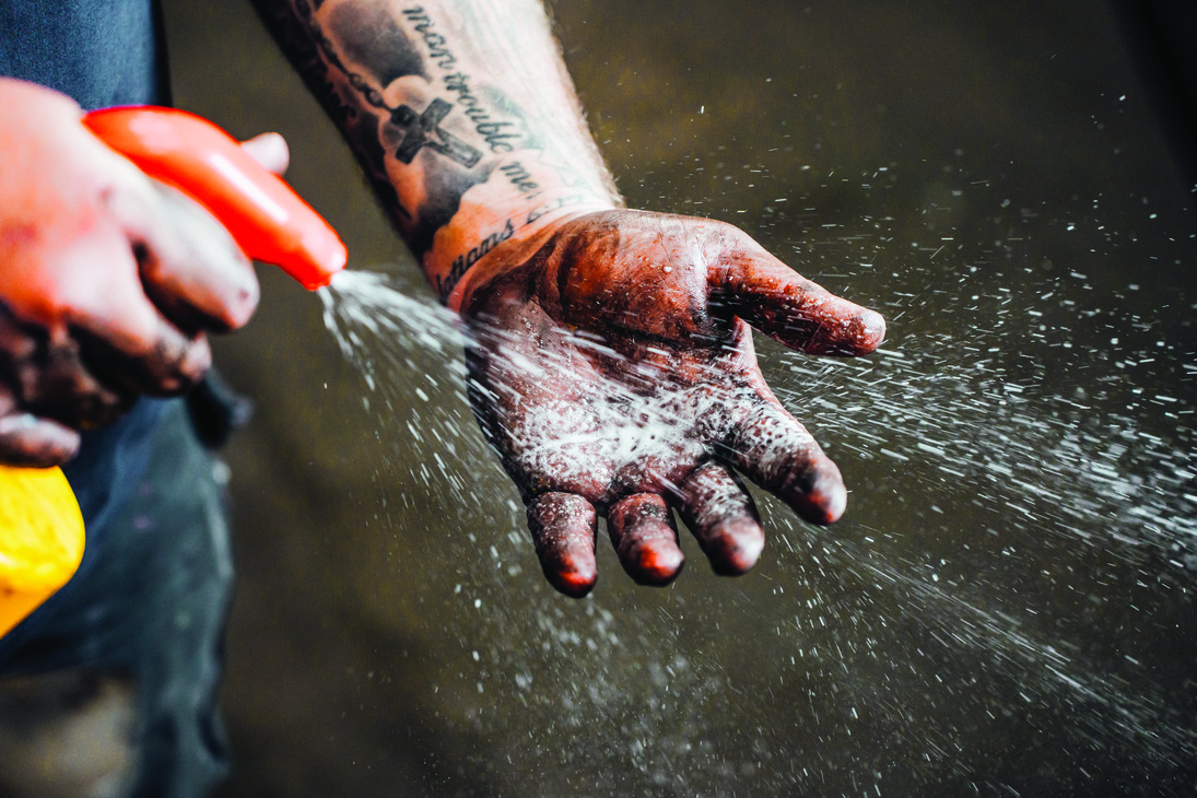 Big Wipes HD Pro+ Power Spray 1lt Btl