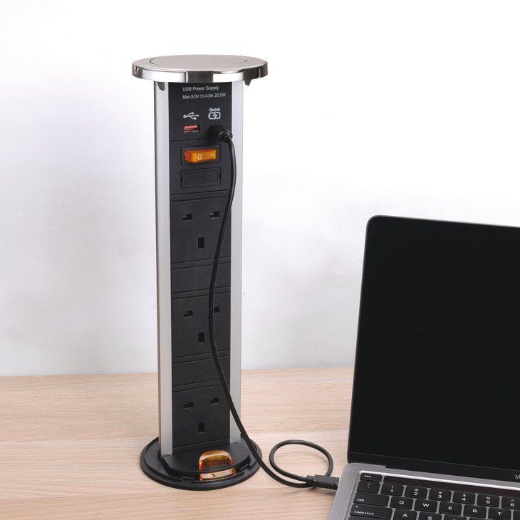 Powerdock Std Vrt 3x13A,USB A+C Blk/Alu