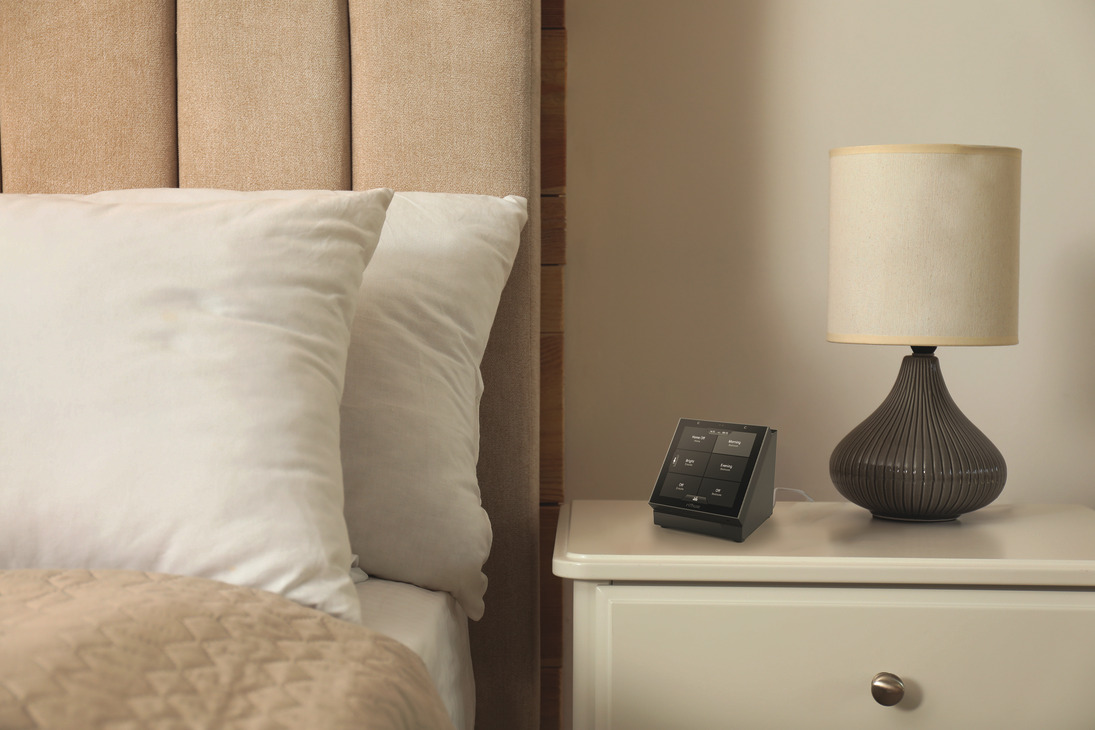 Rithum Switch Table Stand Metal Blk