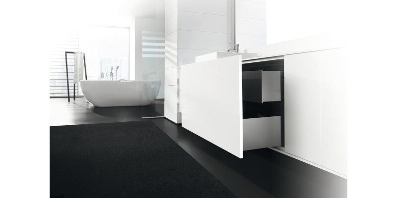 Drawer Set, 185 mm High, with Dynapro Tipmatic Runners, Vionaro