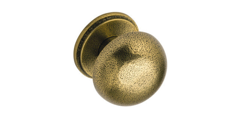BEVERA Knob Handle