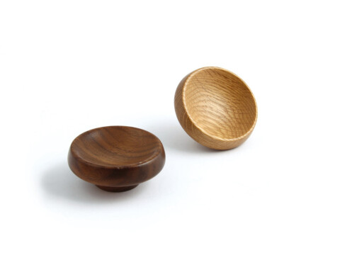Cadogan Knob Lacq Walnut D67x28mm